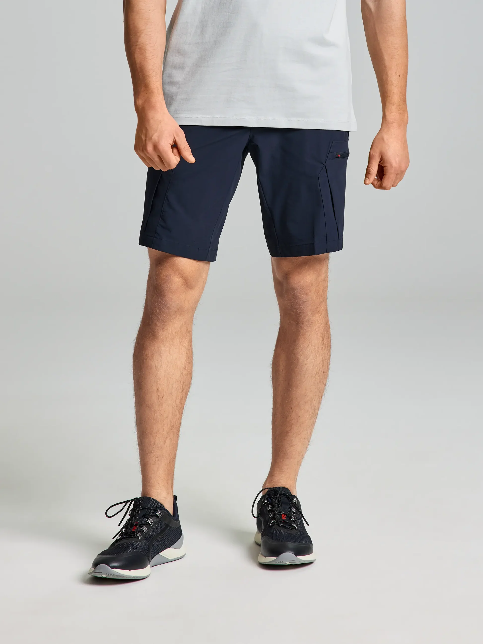 TECH CARGO SHORTS